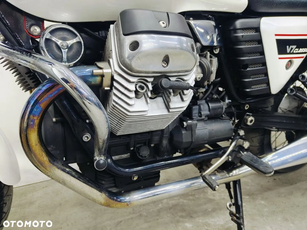 Moto Guzzi V7 - 20