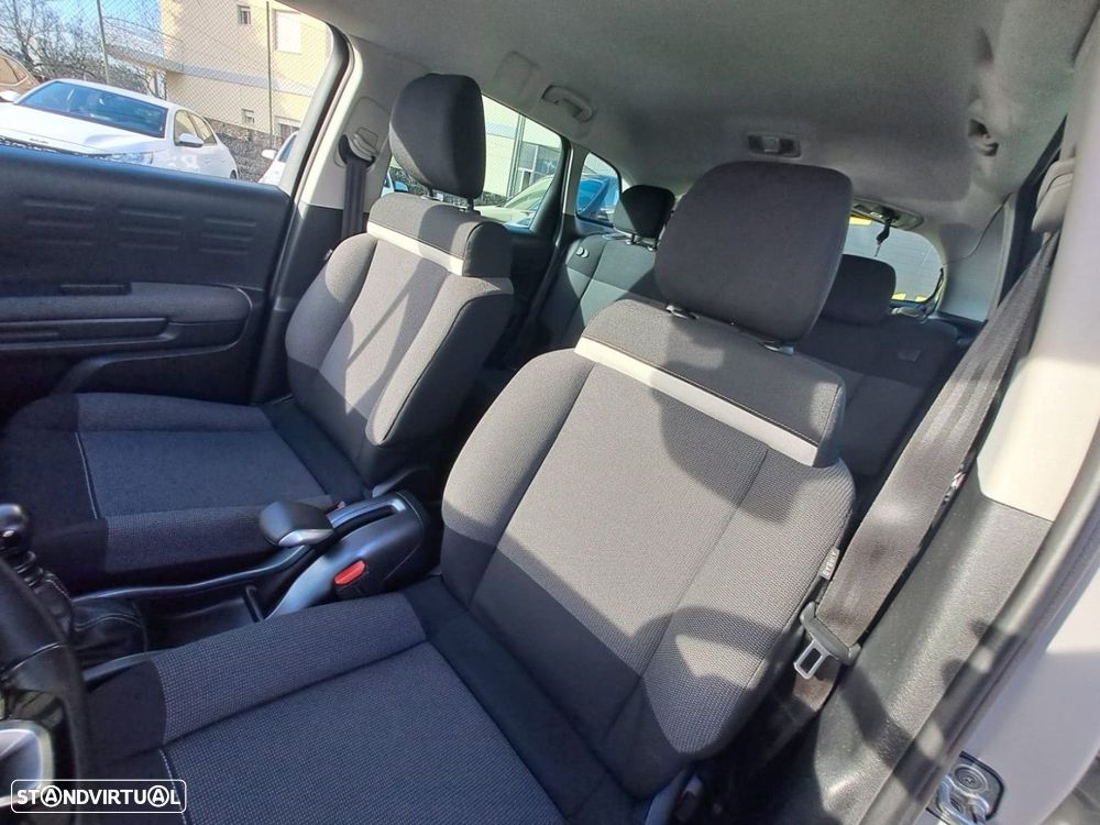 Citroën C3 Aircross 1.2 PureTech Shine - 12