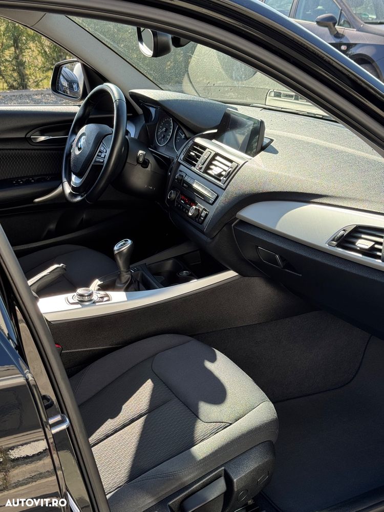 BMW Seria 1 116i - 8