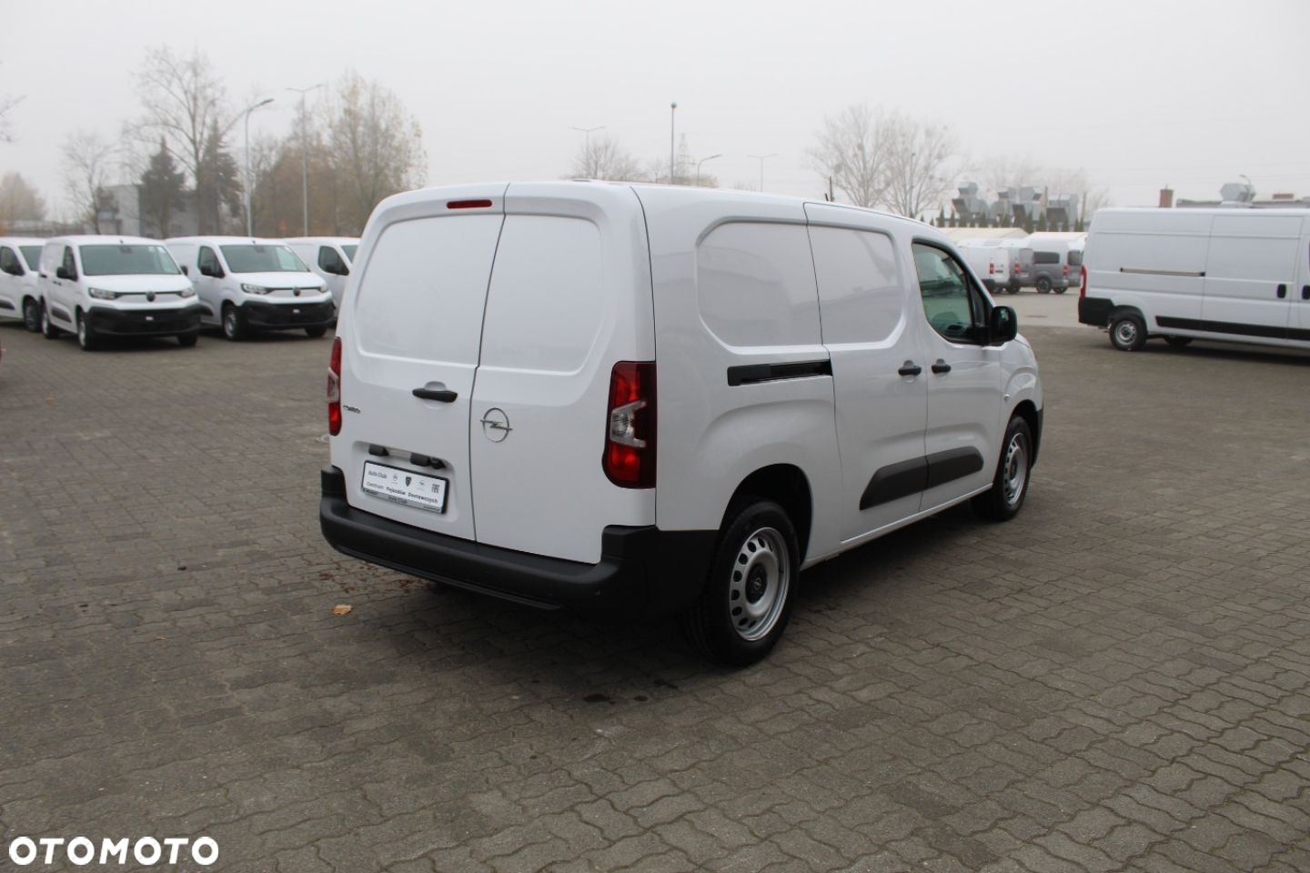 Opel Combo Cargo XL 1.5d 102km - 10