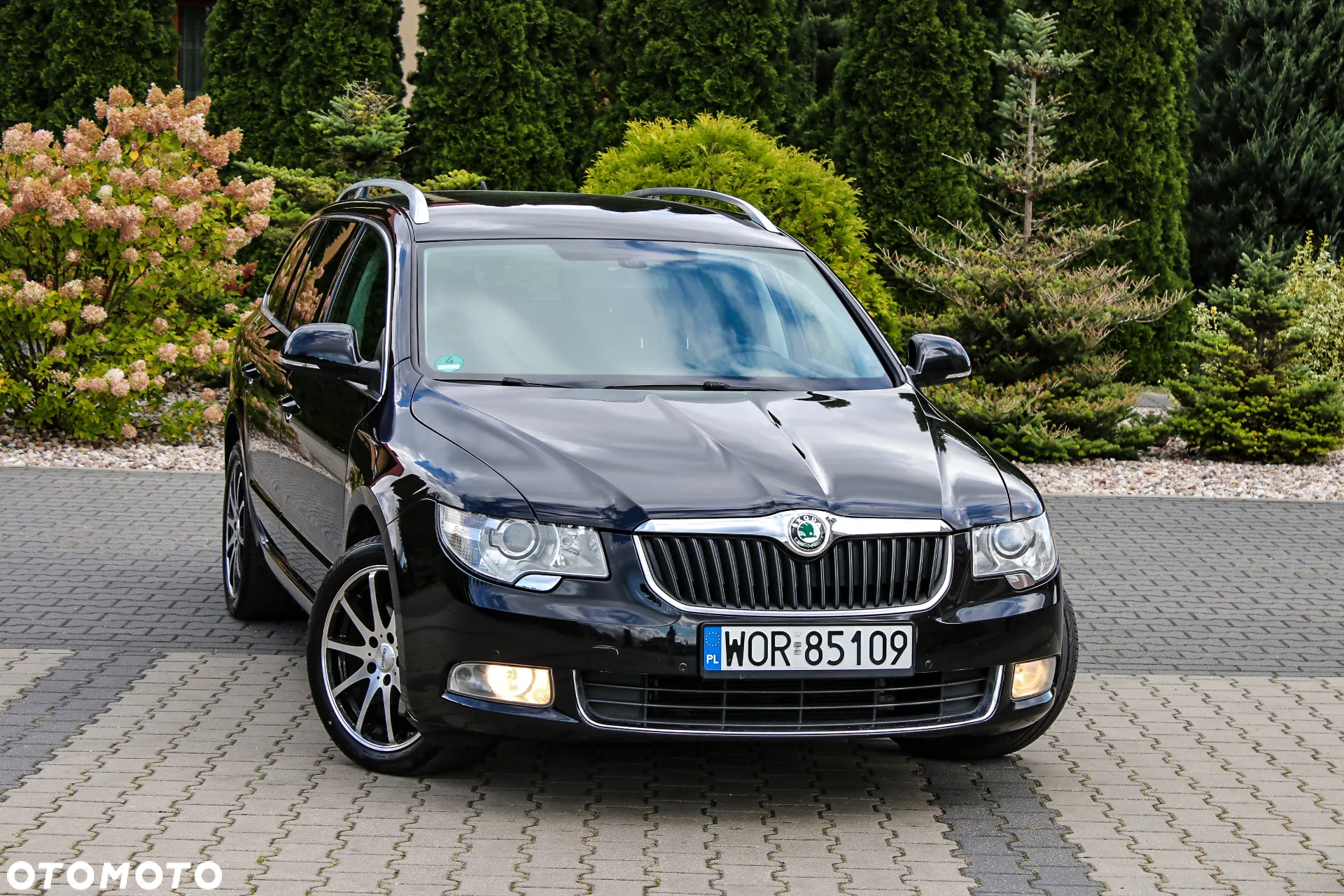 Skoda Superb 2.0 TDI DSG Exclusive - 6