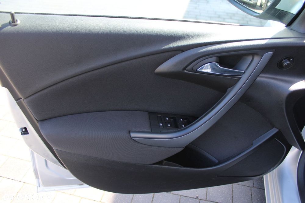 Opel Astra - 17