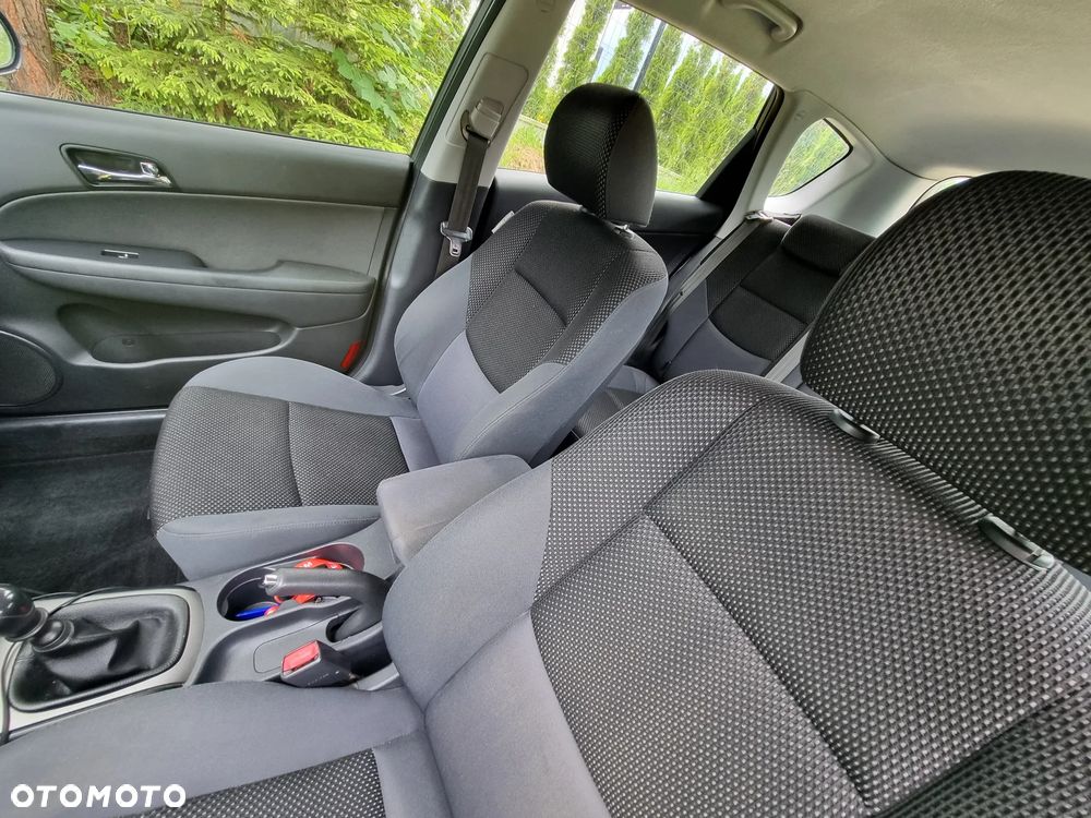 Hyundai i30 1.6 CRDi Comfort - 8