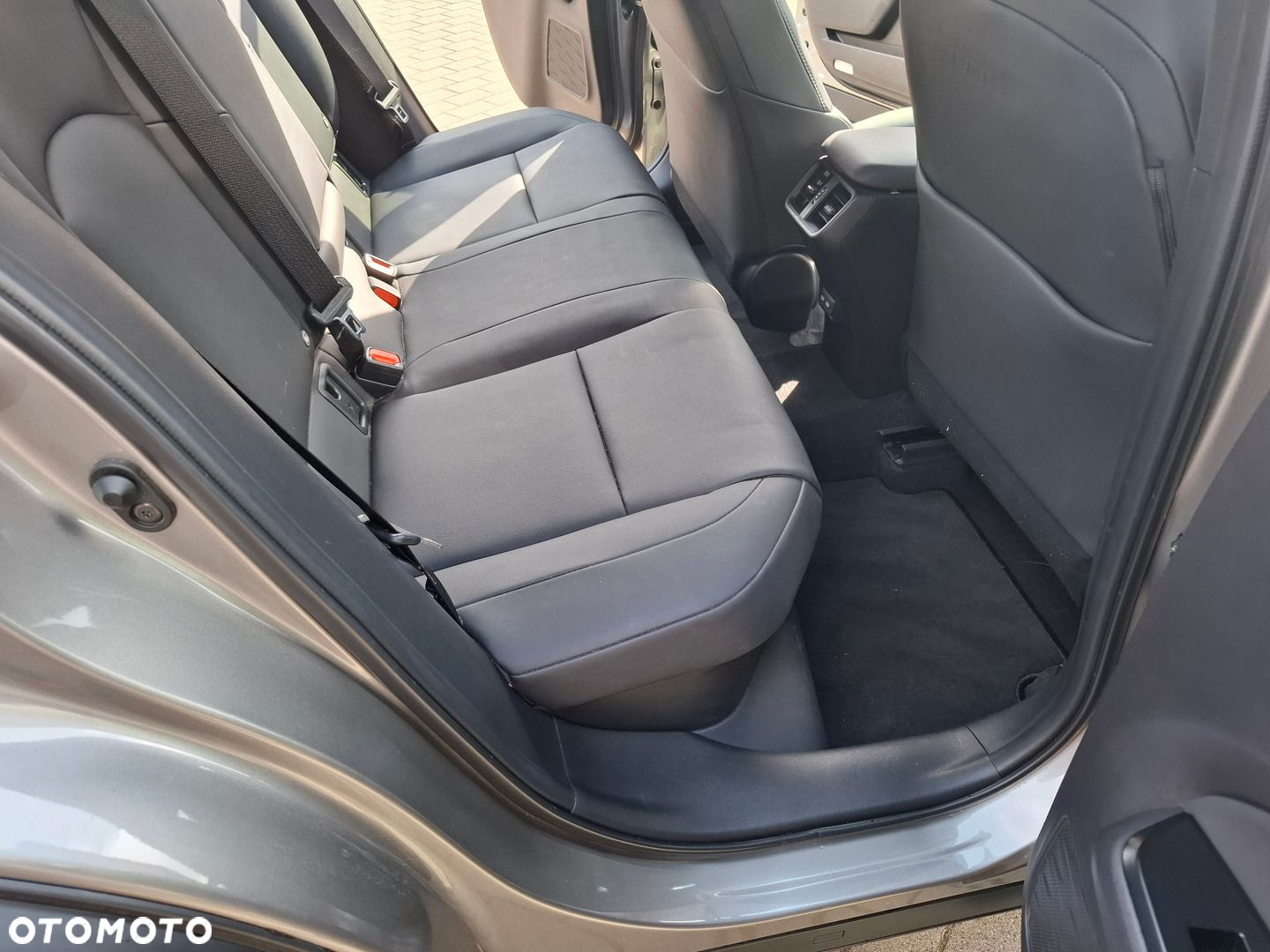 Lexus UX - 26