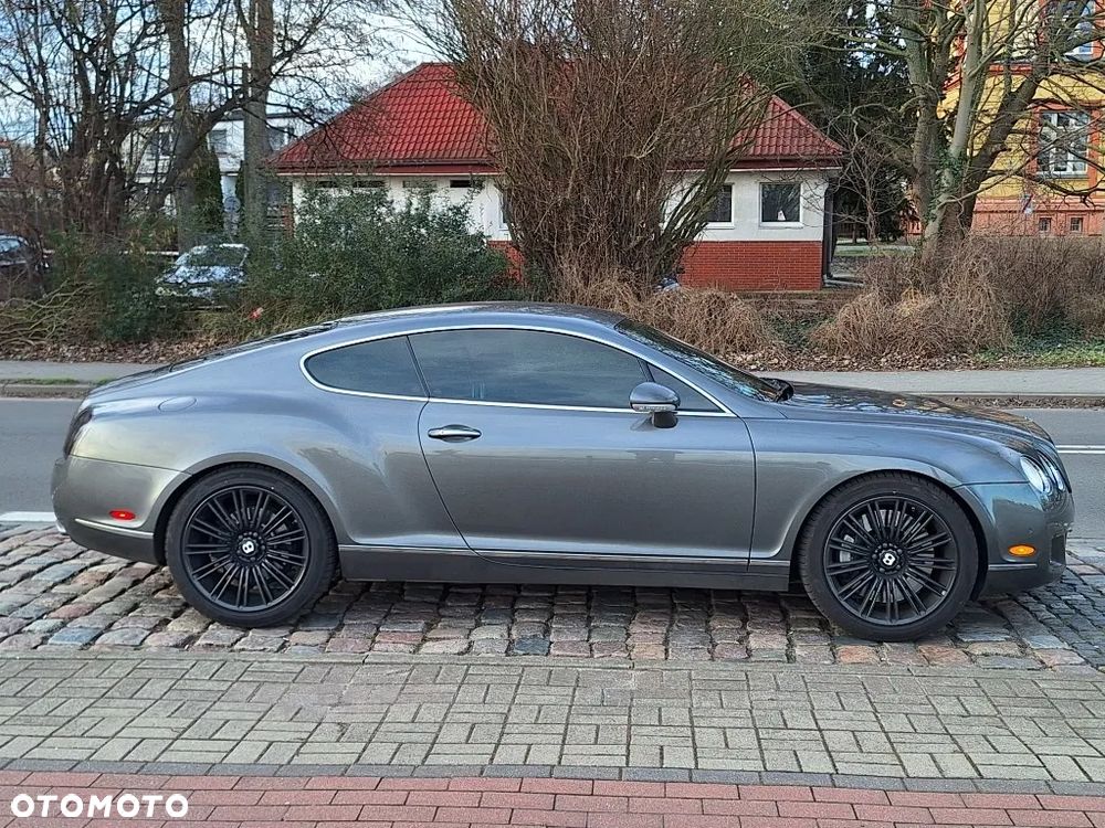 Bentley Continental GT - 24