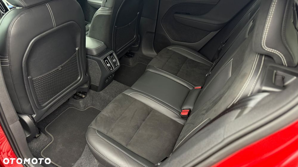 Volvo XC 40 B4 B AWD R-Design - 12