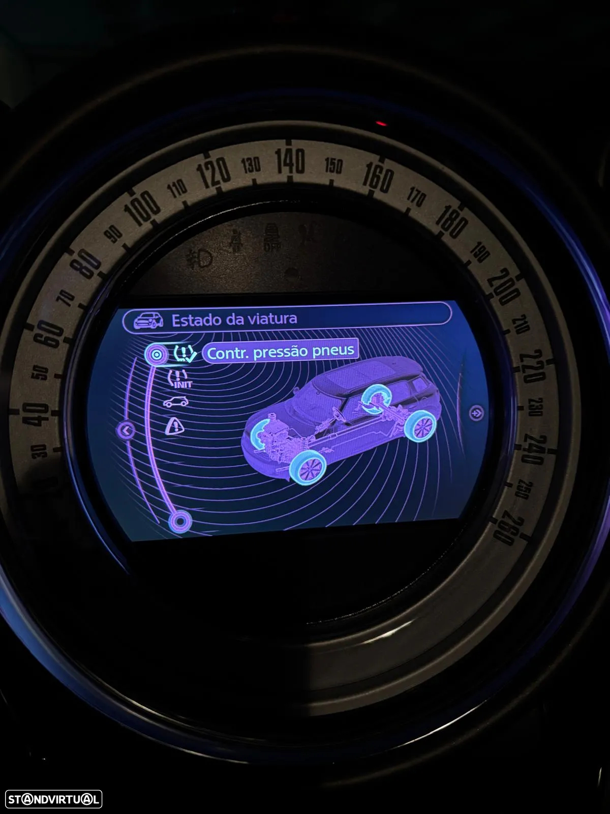 MINI Countryman - 32