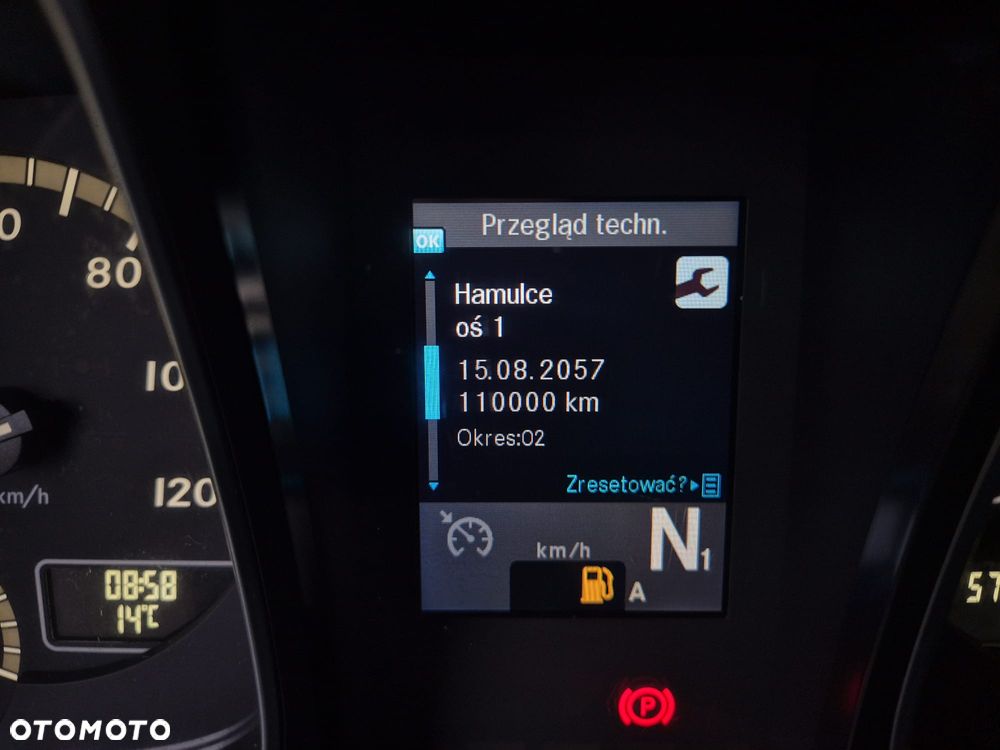 Mercedes-Benz 1845 - 33