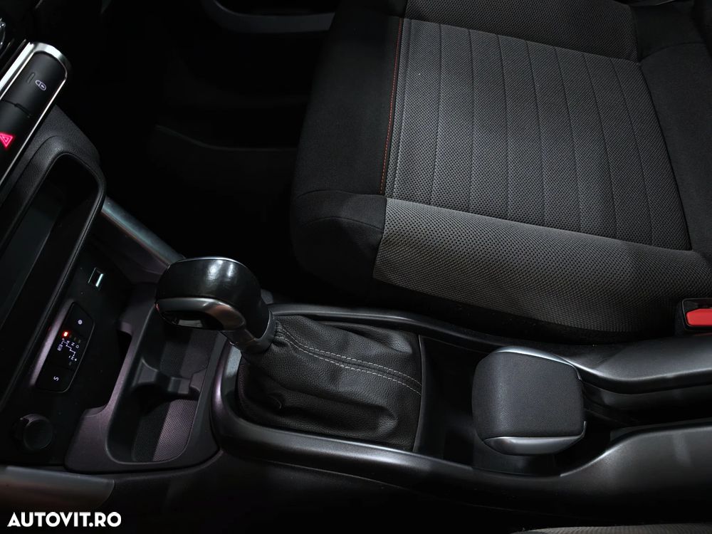 Citroën C3 AIRCROSS 1.2 PureTech S&S EAT6 Shine - 22