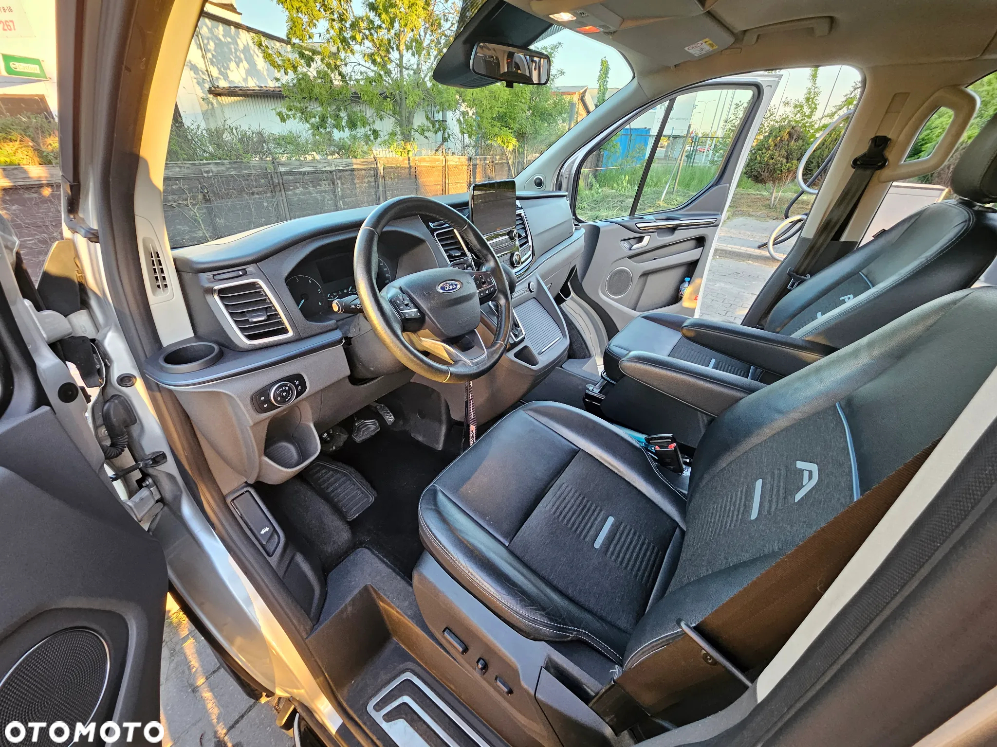 Ford Tourneo Custom 2.0 EcoBlue L2 Active SelectShift - 6