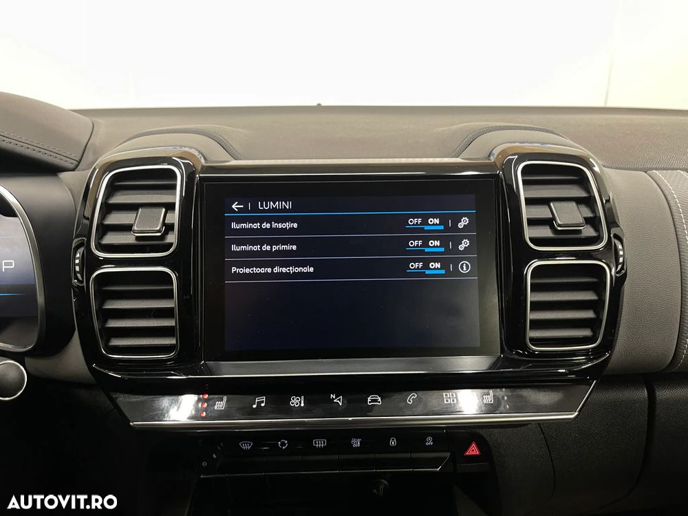 Citroën C5 Aircross 1.6 PureTech S&S EAT8 Shine - 17