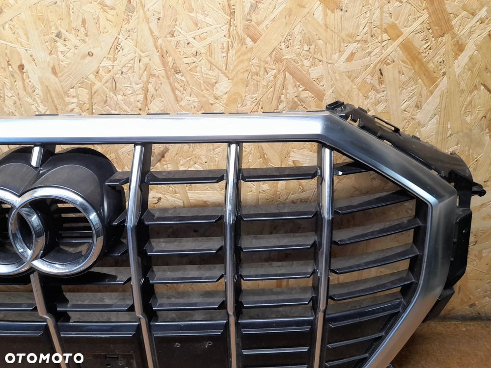 AUDI Q3 ATRAPA CHŁODNICY GRILL 83A853651E - 3