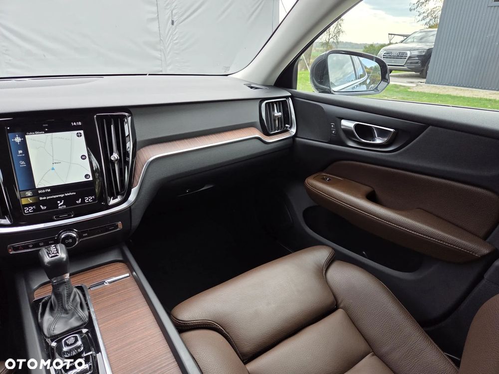 Volvo V60 D4 Geartronic Inscription - 32