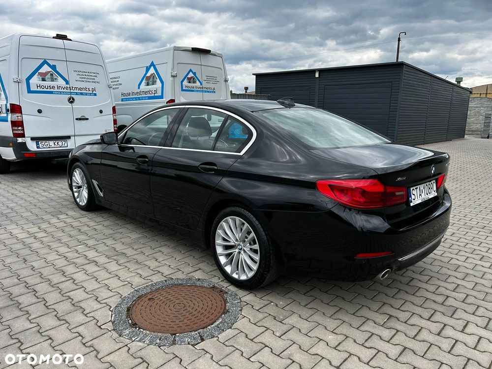 BMW Seria 5 520d Luxury Line - 10