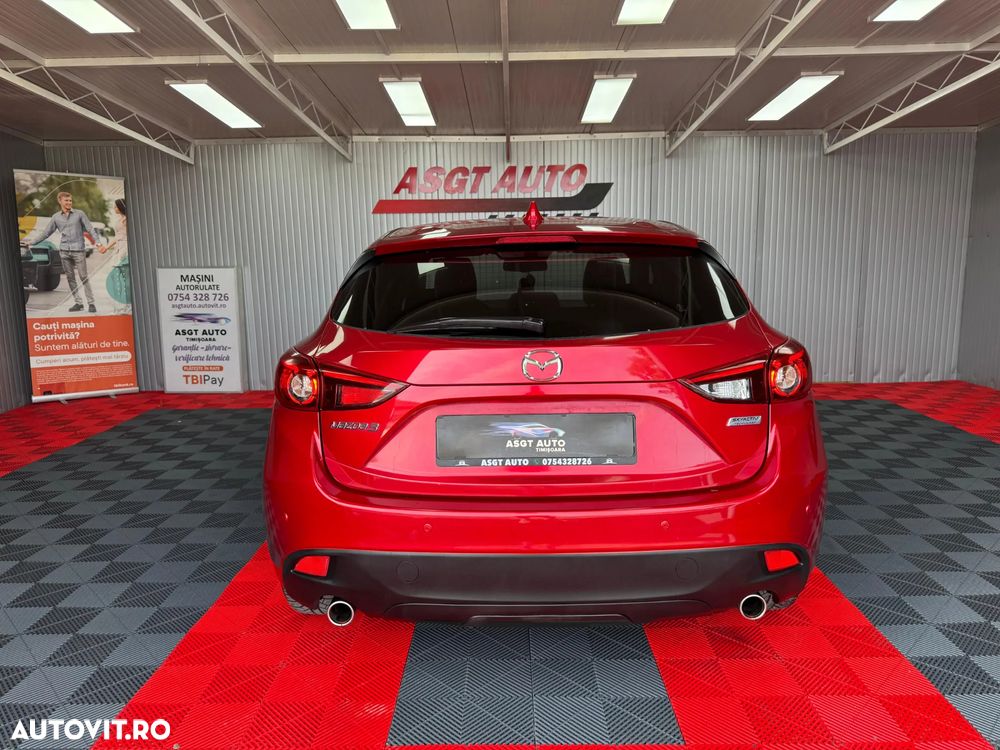 Mazda 3 - 6