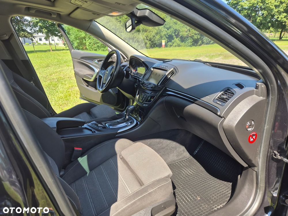 Opel Insignia 2.0 CDTI Active 4x4 - 26
