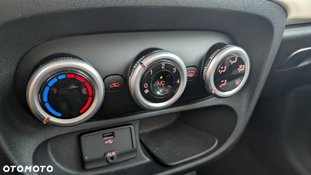 Fiat 500L 1.4 T-Jet 16V Beats Edition - 17