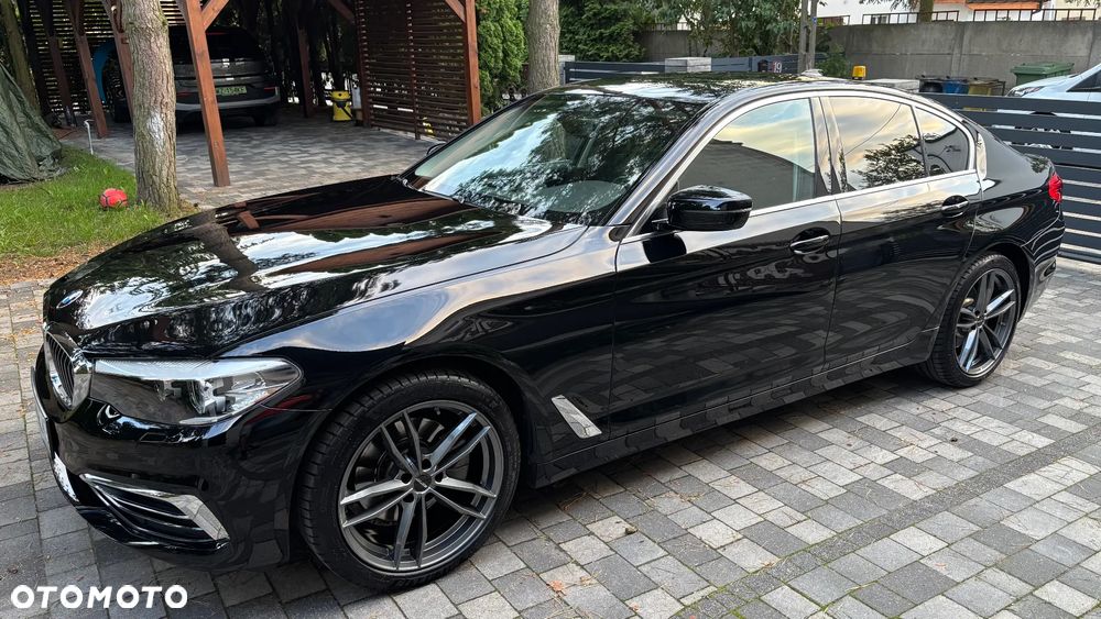 BMW Seria 5 518d Luxury Line - 2