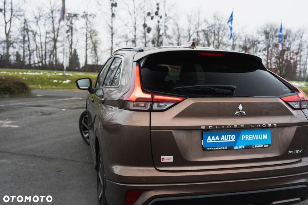 Mitsubishi Eclipse Cross - 17