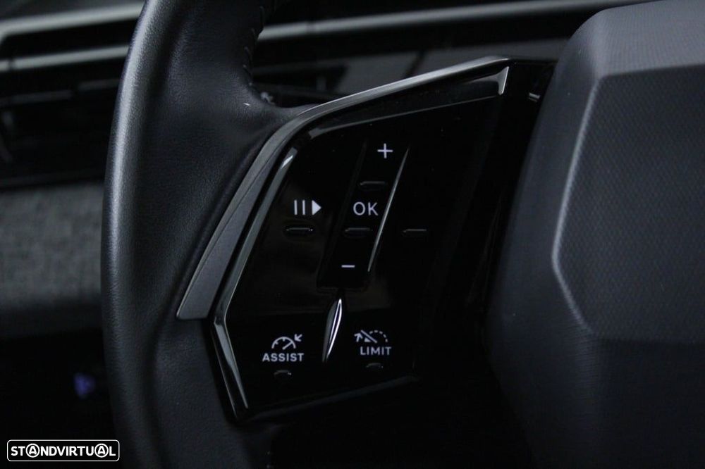 Peugeot 3008 1.2 Hybrid Allure e-DCS6 - 23