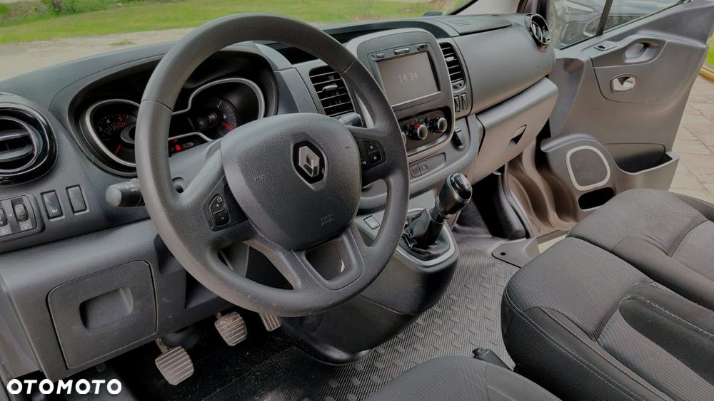 Renault Trafic Grand 2.0 dCi - 5