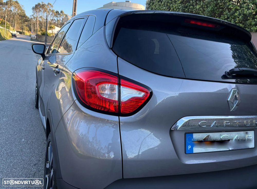 Renault Captur 0.9 TCE Exclusive - 22