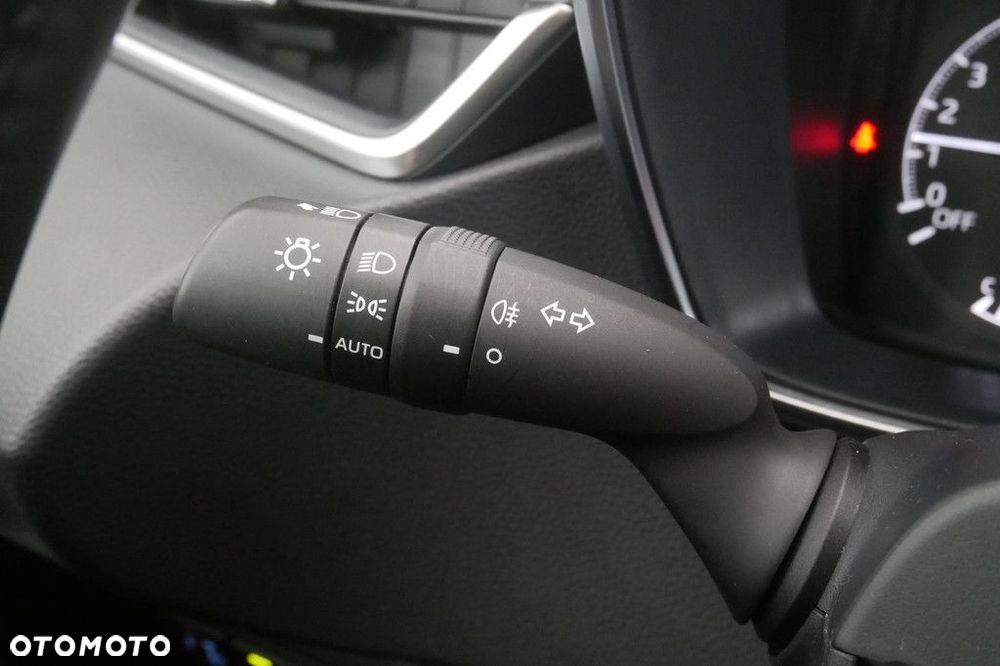Toyota Corolla 1.8 Hybrid Active - 24