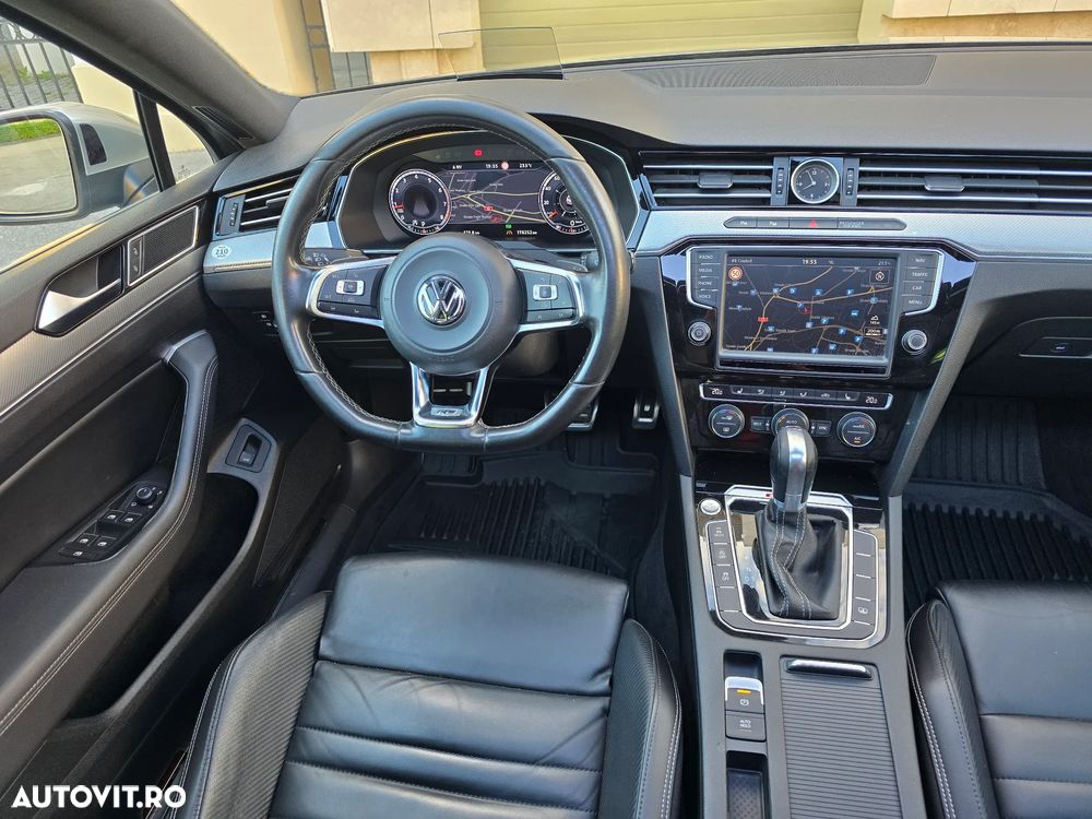Volkswagen Passat 2.0 TSI (BlueMotion Technology) 4Motion DSG Highline - 25
