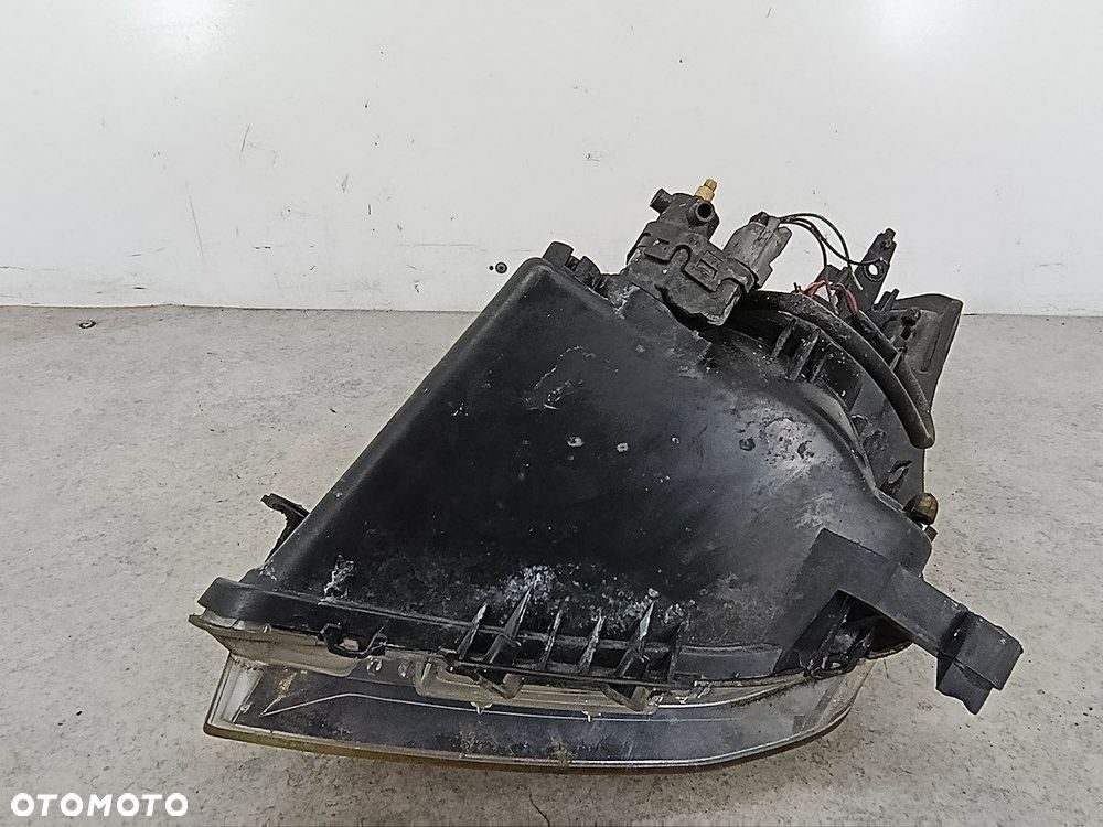 LAMPA PRZÓD PRAWA SUZUKI SWIFT IV - 5