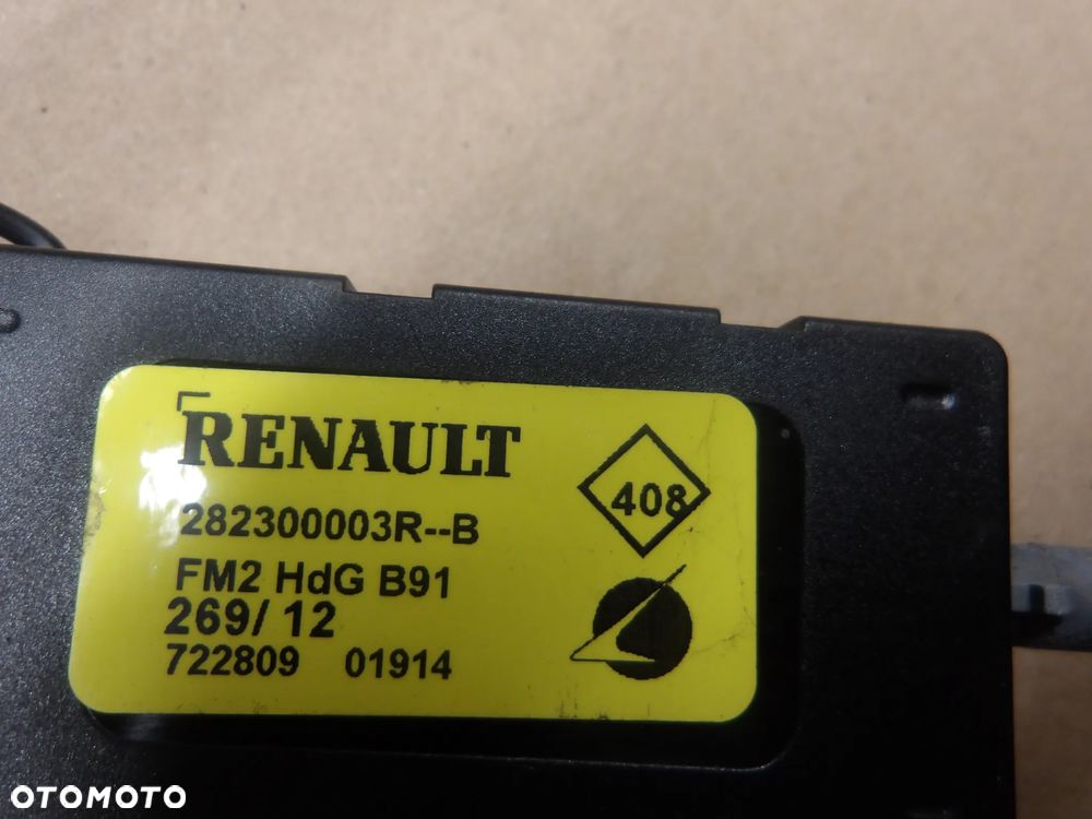 RENAULT GRAND SCENIC III 1.6 DCI WZMACNIACZ ANTENOWY 282300003R - 4