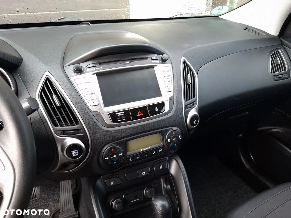 Hyundai ix35 2.0 CRDi 4WD Automatik Premium - 9