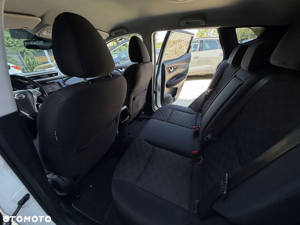 Nissan Qashqai 1.6 DIG-T N-Connecta - 20