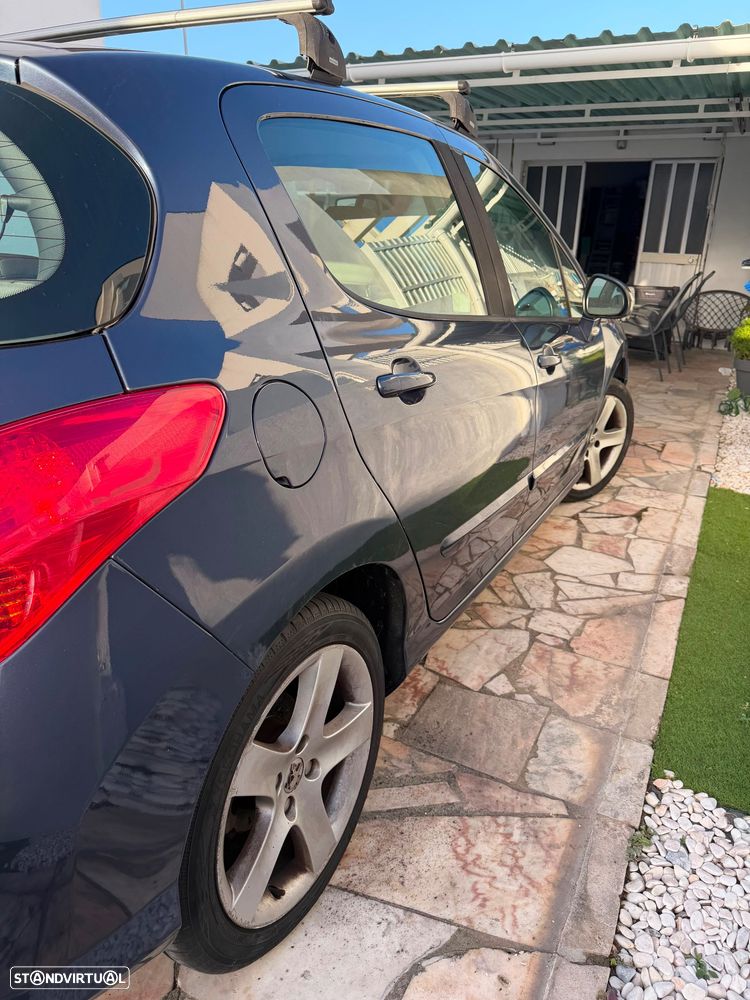 Peugeot 308 1.6 HDi Executive CVM6 - 3