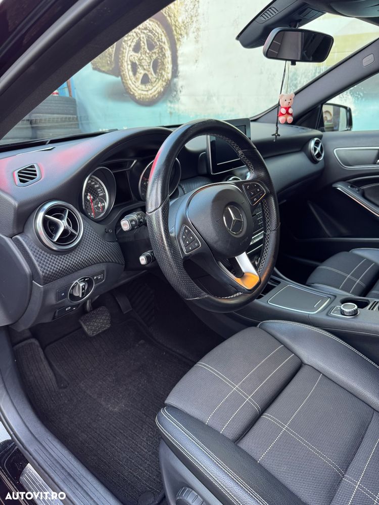Mercedes-Benz A 200 d 7G-DCT - 15