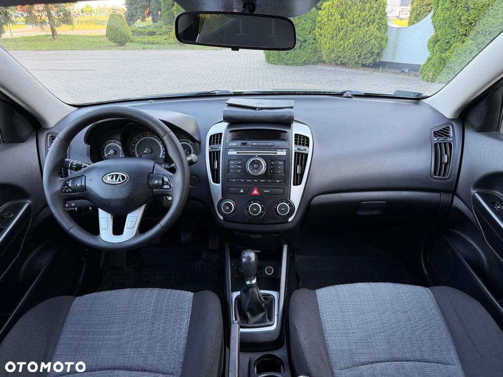 Kia Ceed 1.4 Comfort - 6
