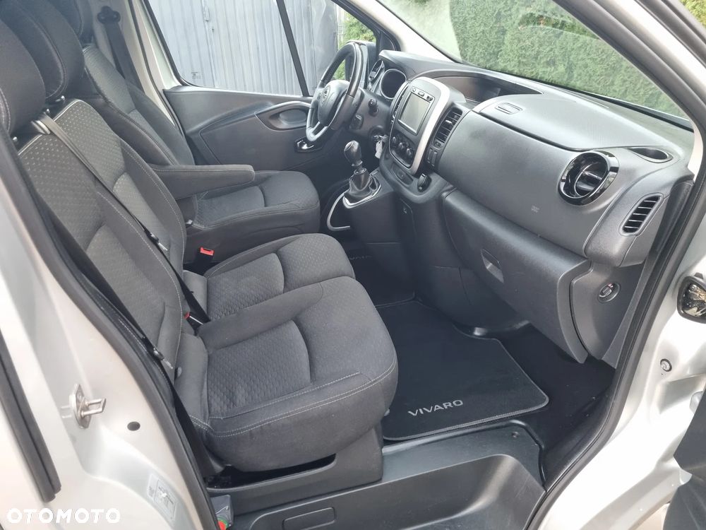 Opel VIVARO - 12