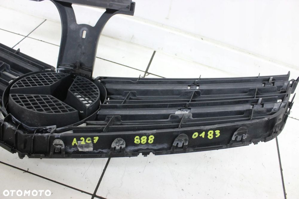MERCEDES W207 COUPE GRILL ATRAPA A2078880183 - 3