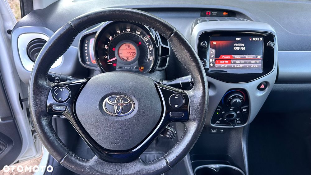 Toyota Aygo 1.0 VVT-i Color Edition - 29