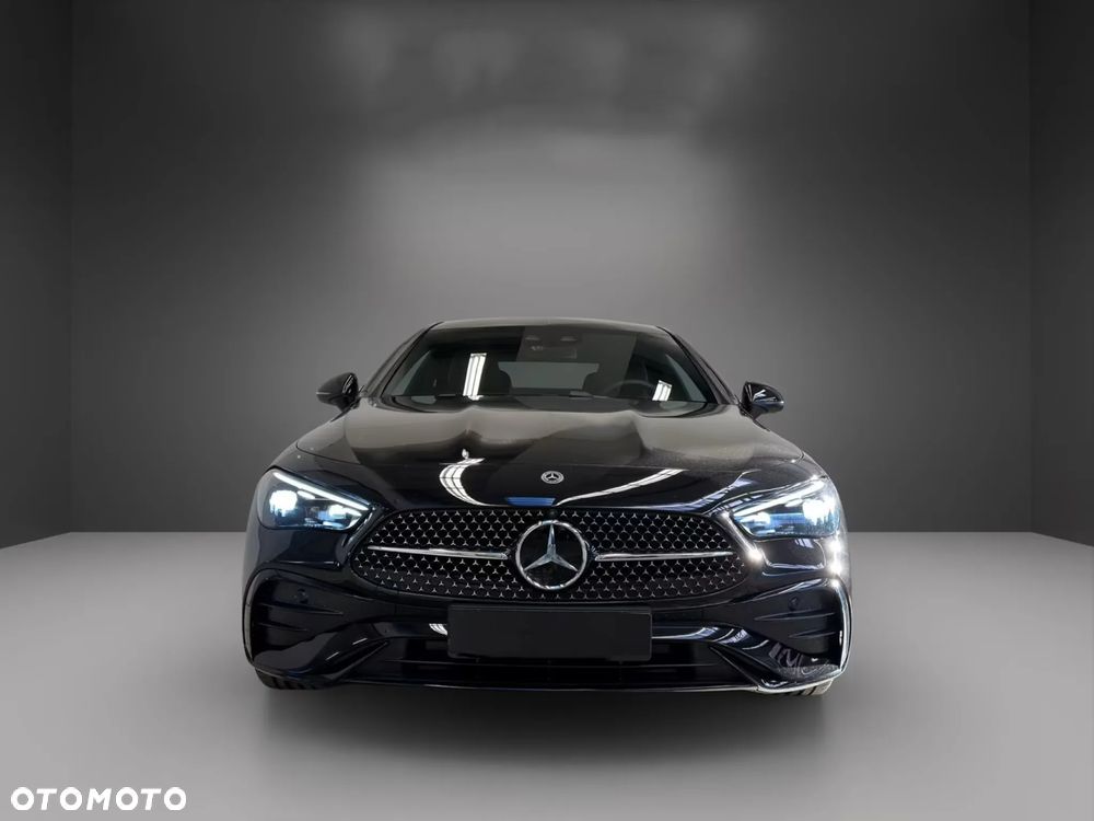 Mercedes-Benz CLE 300 4Matic 9G-TRONIC Edition AMG Line - 2