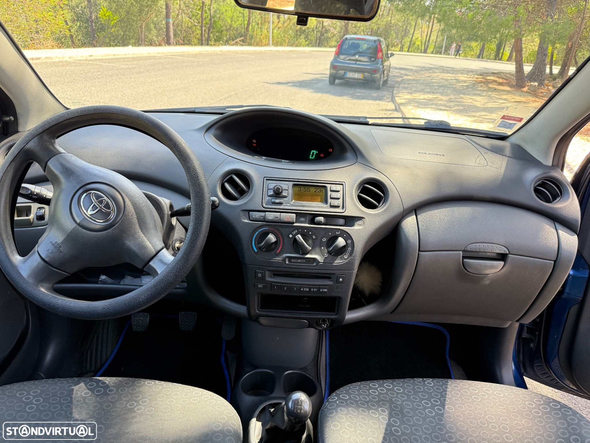 Toyota Yaris 1.0 Sol AC - 13