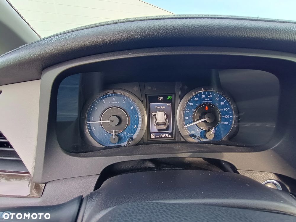 Toyota Sienna - 7