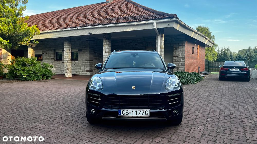 Porsche Macan - 2