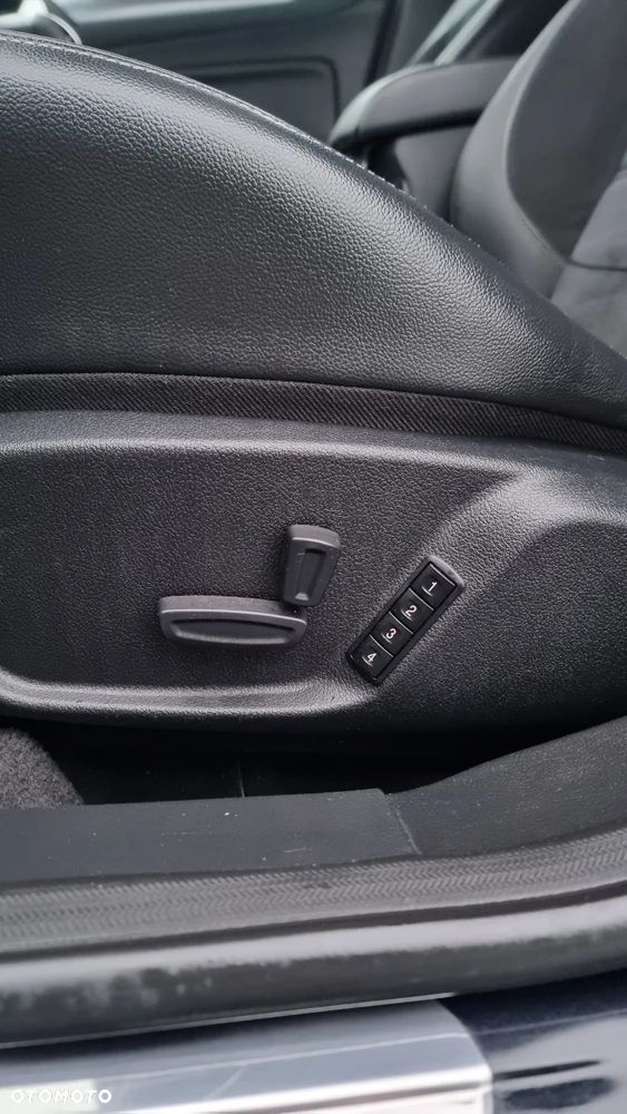 Ford Mondeo 2.0 TDCi Titanium - 18