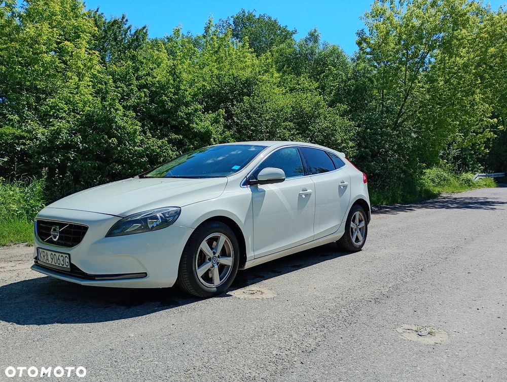 Volvo V40 - 2