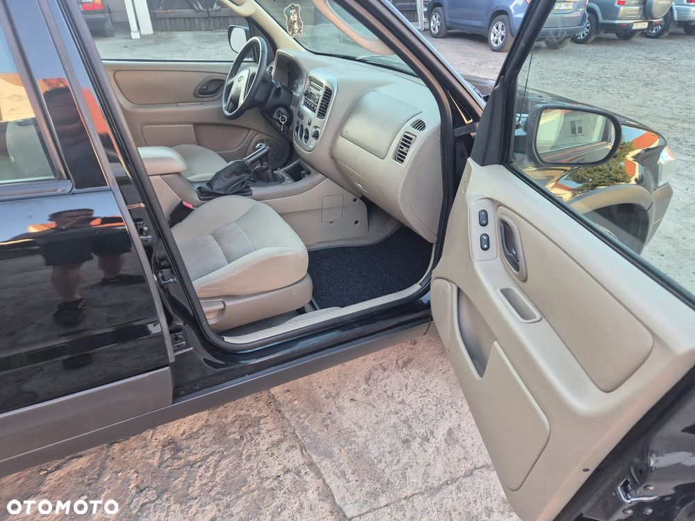 Ford Maverick 2.3 - 14