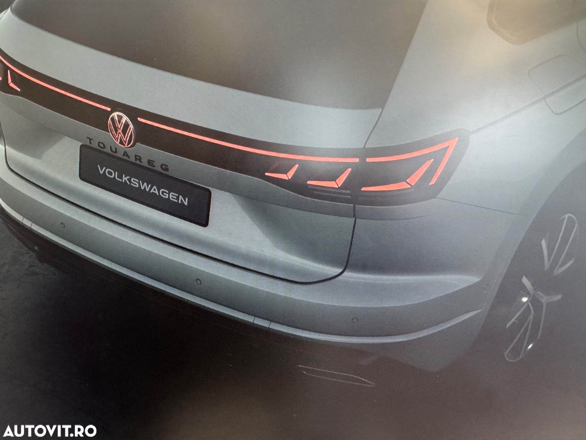 Volkswagen Touareg V6 TDI 4MOTION R-Line - 7