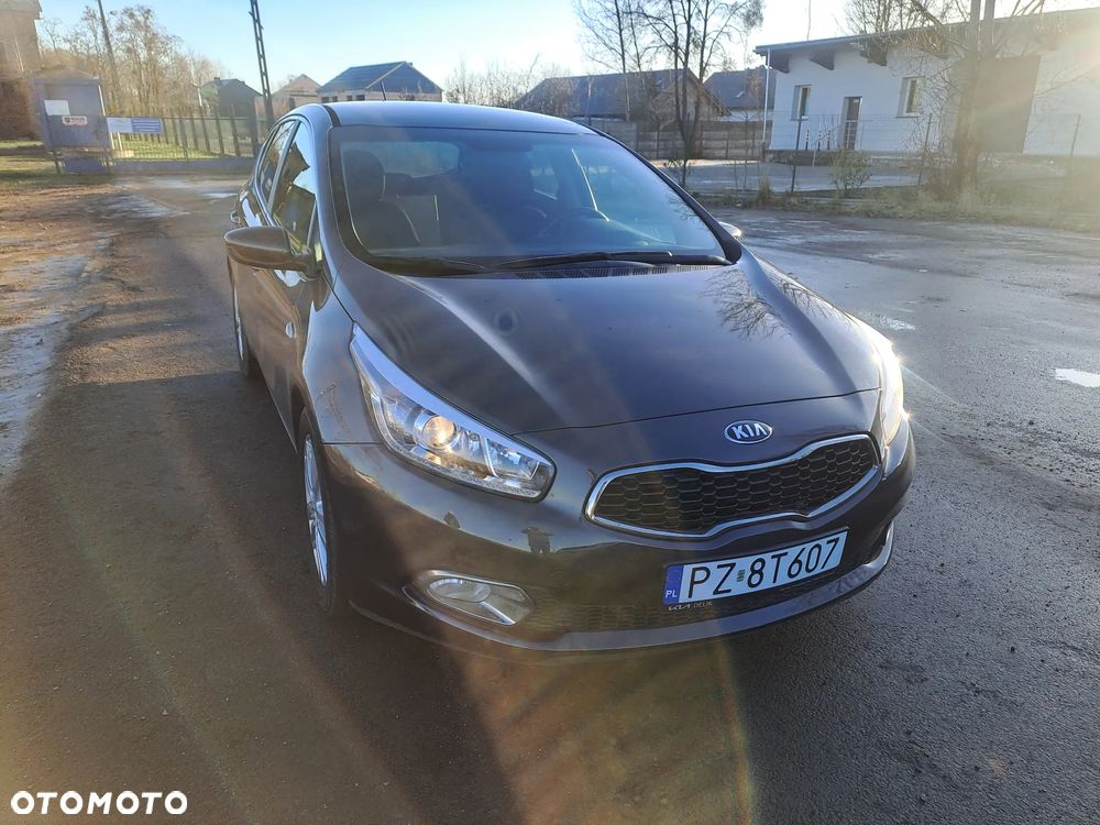 Kia Ceed 1.6 CRDi M - 6