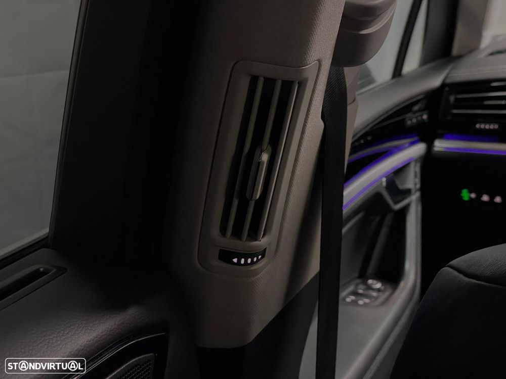 VW Touareg 3.0 TSI e-Hybrid Plus - 32