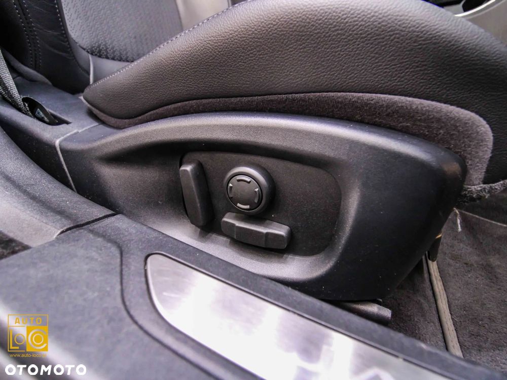 Jaguar XF 35t AWD Prestige - 30