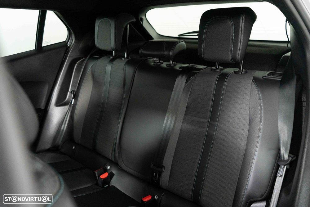 Peugeot e-2008 50 kWh Allure Pack - 10